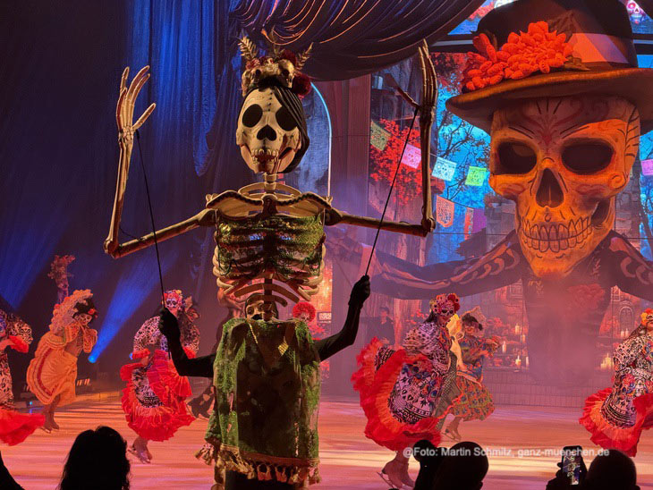 Holiday on Ice Show &bdquo;Cinema of Dreams&ldquo; in der Olympiahalle (&copy;Foto: Martin Schmitz)